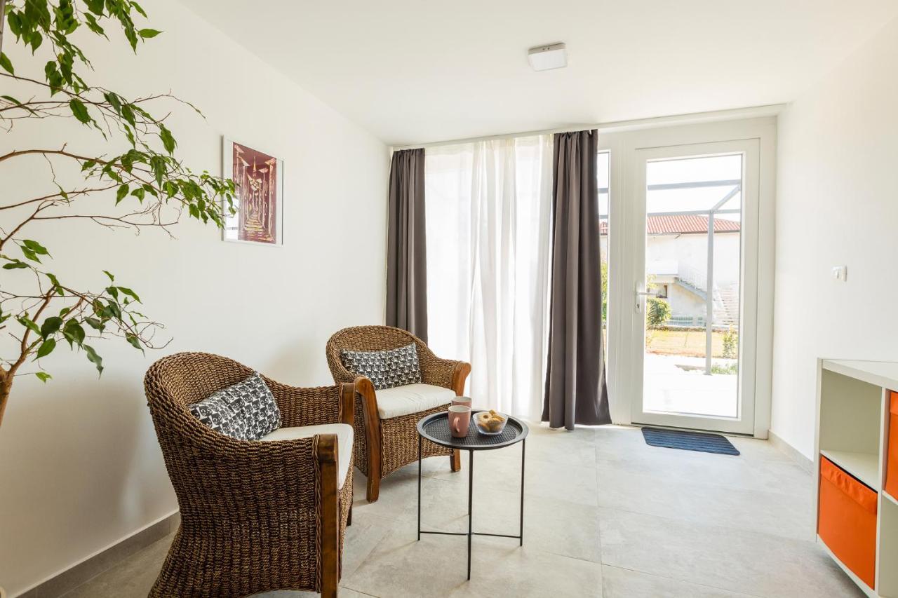 אומאג Apartaments Punta Relax מראה חיצוני תמונה