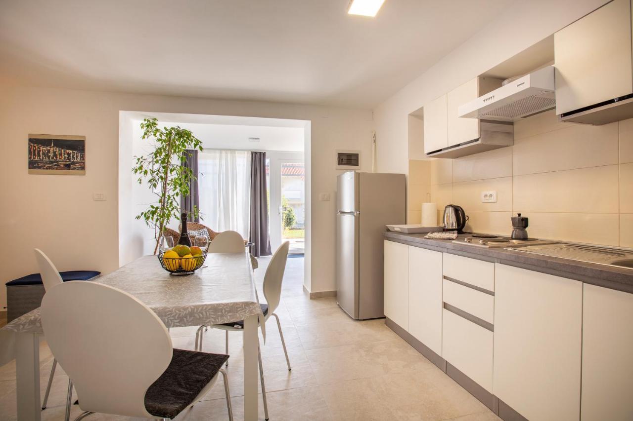 אומאג Apartaments Punta Relax מראה חיצוני תמונה