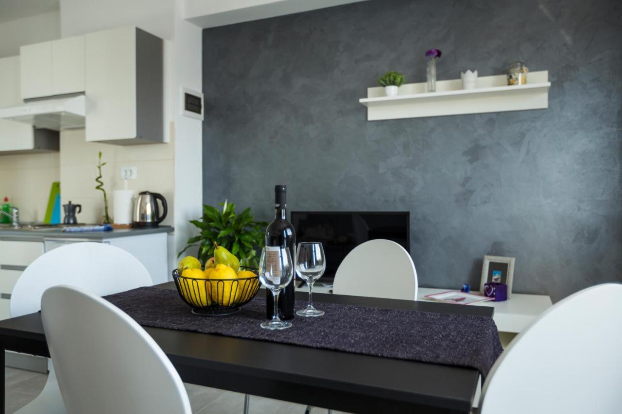 אומאג Apartaments Punta Relax מראה חיצוני תמונה